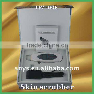 (CE Approval)LCD Screen Portable Ultrasonic Skin Scrubber Beauty Equipment (LW-006) photo-6