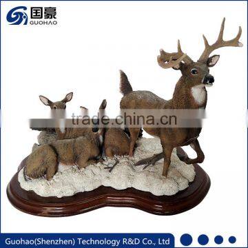 Shenzhen custom handy house resin craft figurine