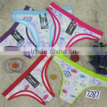 new print design sexy thongs