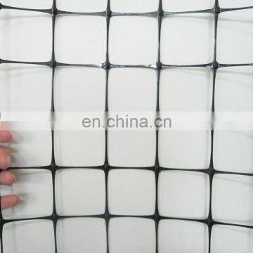 Plastic deer fence animal netting