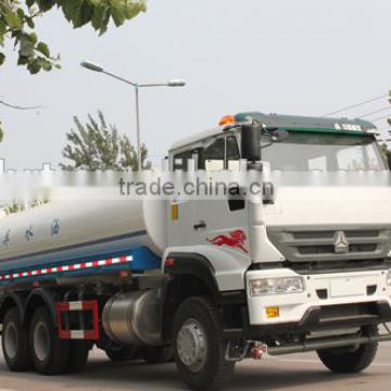 howo golden prince sprinking truck water tank truck made in china