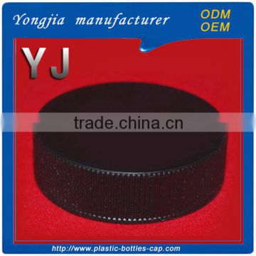 Wide mouth black plastic container lid