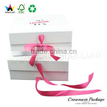 New Luxury Full Color Paper Foldable packaging Gift Box clothing With Ribbon