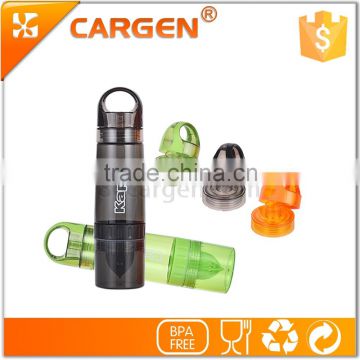 OEM tritan plastic sport fruit squeezer water bottle