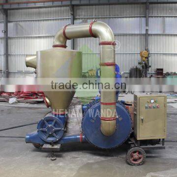 Gasoline engine driven grain pneumatic conveyor