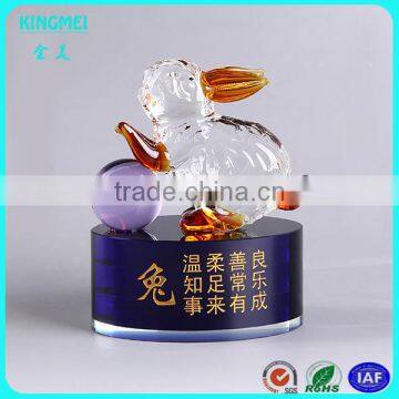 Crystal rabbit model with base personalizs lwords for twelve Chinese zodiac signs