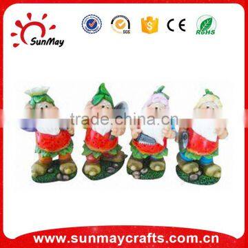 dwarf garden figurine