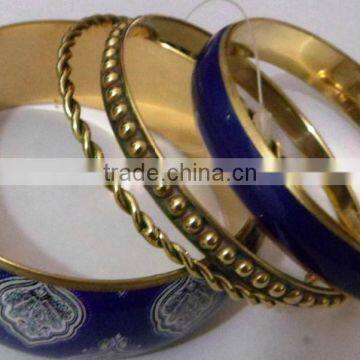 Bangles BG1043