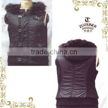 sleveless padded jacket with hood for lady