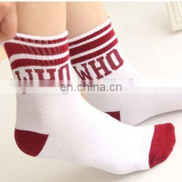 2015 Custom Fashion graphic socks Professional Factory