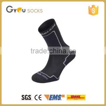 Men fashionable sports socks /socks jacquard cotton compression sport socks breathable sport running compression socks