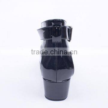 Shiny Upper Hot Sale Low Price Lady Comfort Flat Thick Sole Buckle up Sandals photo-5