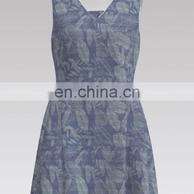 Super Comfortable Blue Leaf Polyester Printed Fabric with Stretch for Blouses