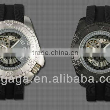 Men's Big Size Ion Black Plated Watch Military Watch for Sale Rubber Mechanical Watch photo-3