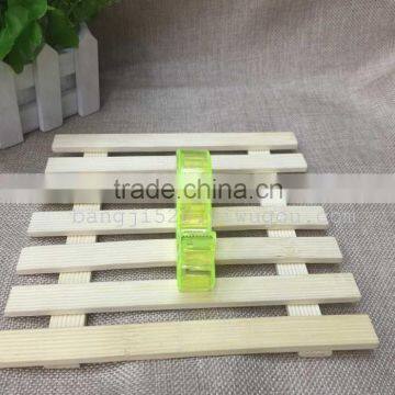The Wholesale Production of Rabbit Small Tape Dispenser photo-3