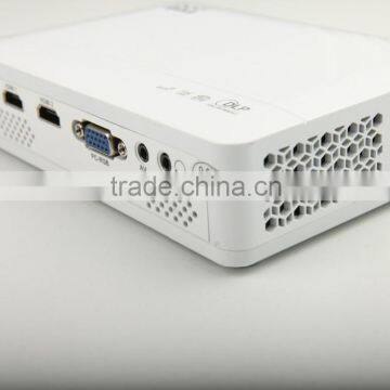 Hottest YZ880 LED Mini Pocket Projector For Iphone 5 Mini Projector For Smartphones Mini Led Projector Theater Education 1080P photo-3