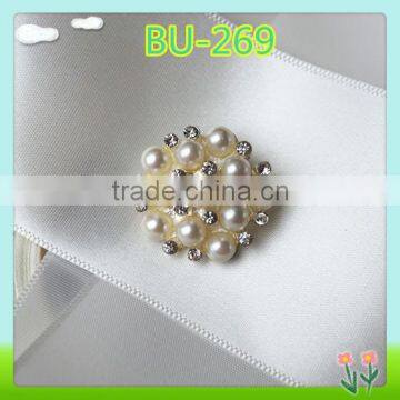 2016 fashion sale decorative pearl button