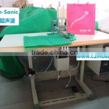 Ultrasonic welding machine for non-woven shopping bag