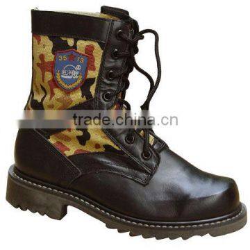 Canvas and leather military boots for men