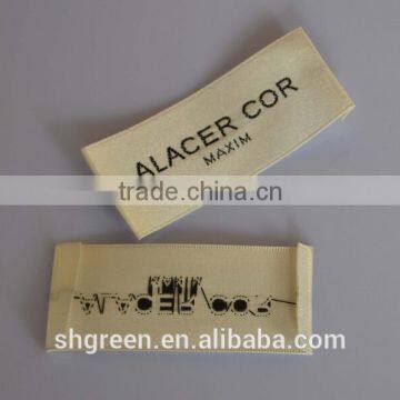 good border white satin woven label with side fold
