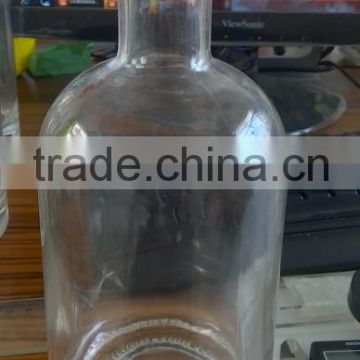 custom 700ml 750ml vodka/liquor/spirit glass bottle