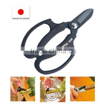 High quality and Light weight sharp scissors Gardening Scissors at reasonable prices for pruner