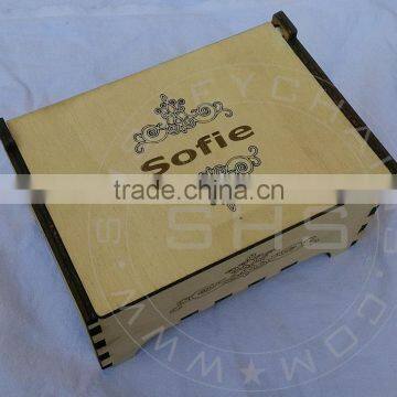 Customised Wooden Gift and Packaging Boxes