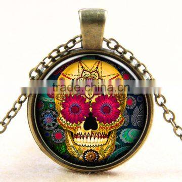 XP-TGN-S-103 Factory Price Diy Image Glass Vintage Meaningful Antique Pendant Skull Dome Cabochon Necklace For Gift photo-2