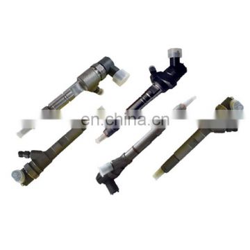 Common rail diesel fuel injector 0445120268