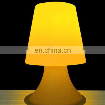 2019 Europe Styles Hot Sales Promotion Led Light Living Room Table Lamp photo-2