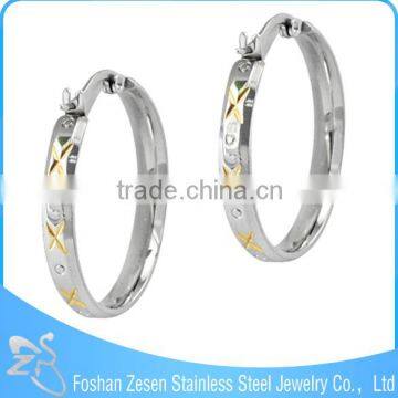 ZS17244 Newest fashion gold cross engraving huggies big earrings for wedding