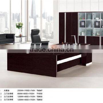 Favorable office table and chair price for CEO