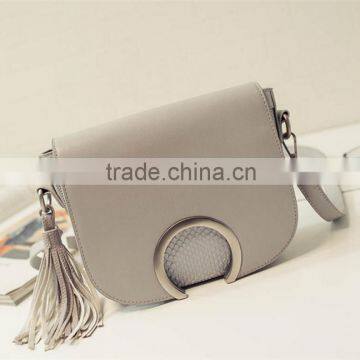 2016 spring and summer fashion crocodile pattern small square package fringed shoulder bag