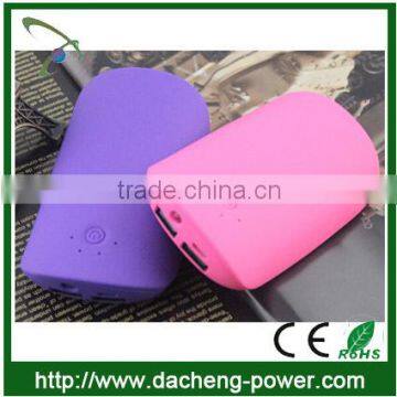 Pillow design 5600mah smart power bank 5600 for iphone5 6