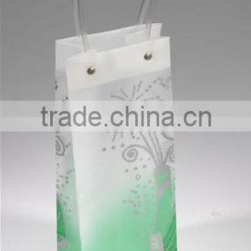 Promotional wine bottle bag/pvc tube handle carrier bag