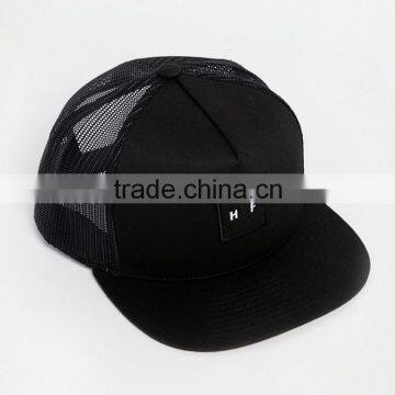 Promotional Wholesale Flat Bill Custom Woven Logo Snapback Mesh Trucker Hats photo-2