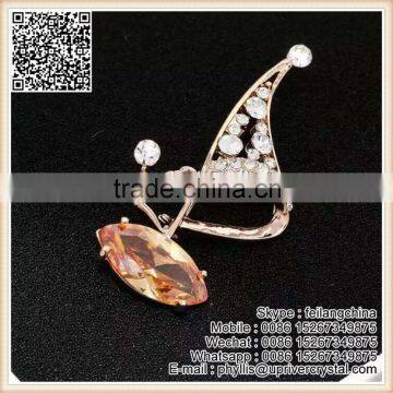 Fashion Man And Women Diamond Crystal Sailboat Brooch Pin