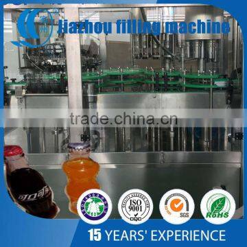 Automatic glass bottle filling device and washing capping filling production line