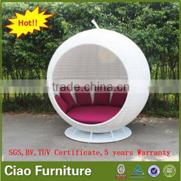 Hotel Outdoor Furniture Poolside Big Bed White Rattan Apple Sunbed photo-4