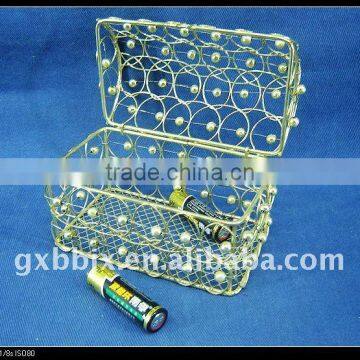 Gold rectangle wire decorative with pearl big box with lid