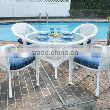 Outdoor white Rattan Dining Table Set with chair