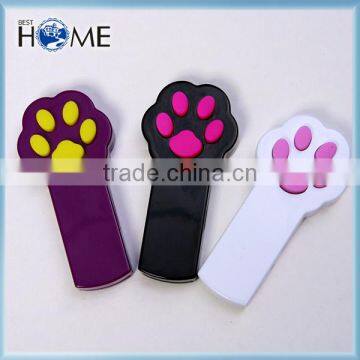 International standard 1mW power paw shape laser cat toy with blister card