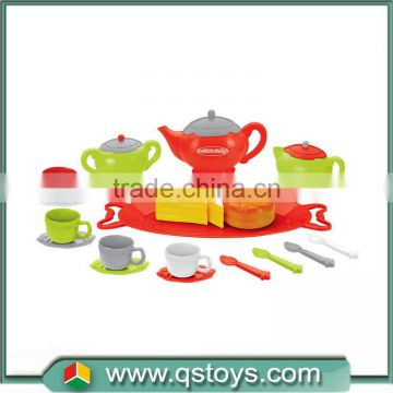 Small cooking toys kitchen set for children in window box