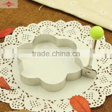 ZY-F1414 stainless steel egg ring flower shape fried egg ring with pp ball handle