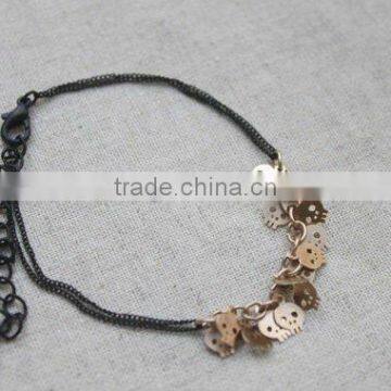 chain bracelet with cute skull charm , Halloween bracelet, Halloween bracelet jewelry, best festival jewelry