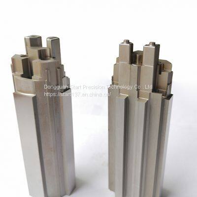 Plastic mold insert