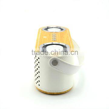 China Manufacturer Wholesale Cheap Wireless Music Mini Bluetooth Wireless Speaker RM2-2 With FM Radio photo-2