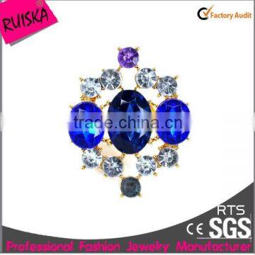 2015 Latest Arrival Fashionable Design Crystal Shine Brooch