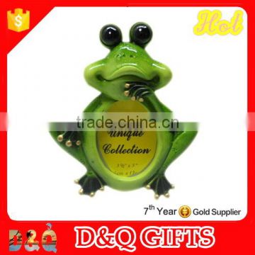 Promotional frog frame photo