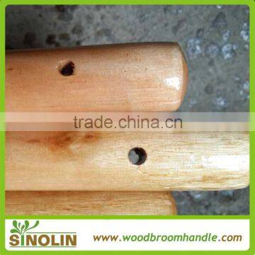 SINOLIN varinished broom handle, shovel stick with hold on top